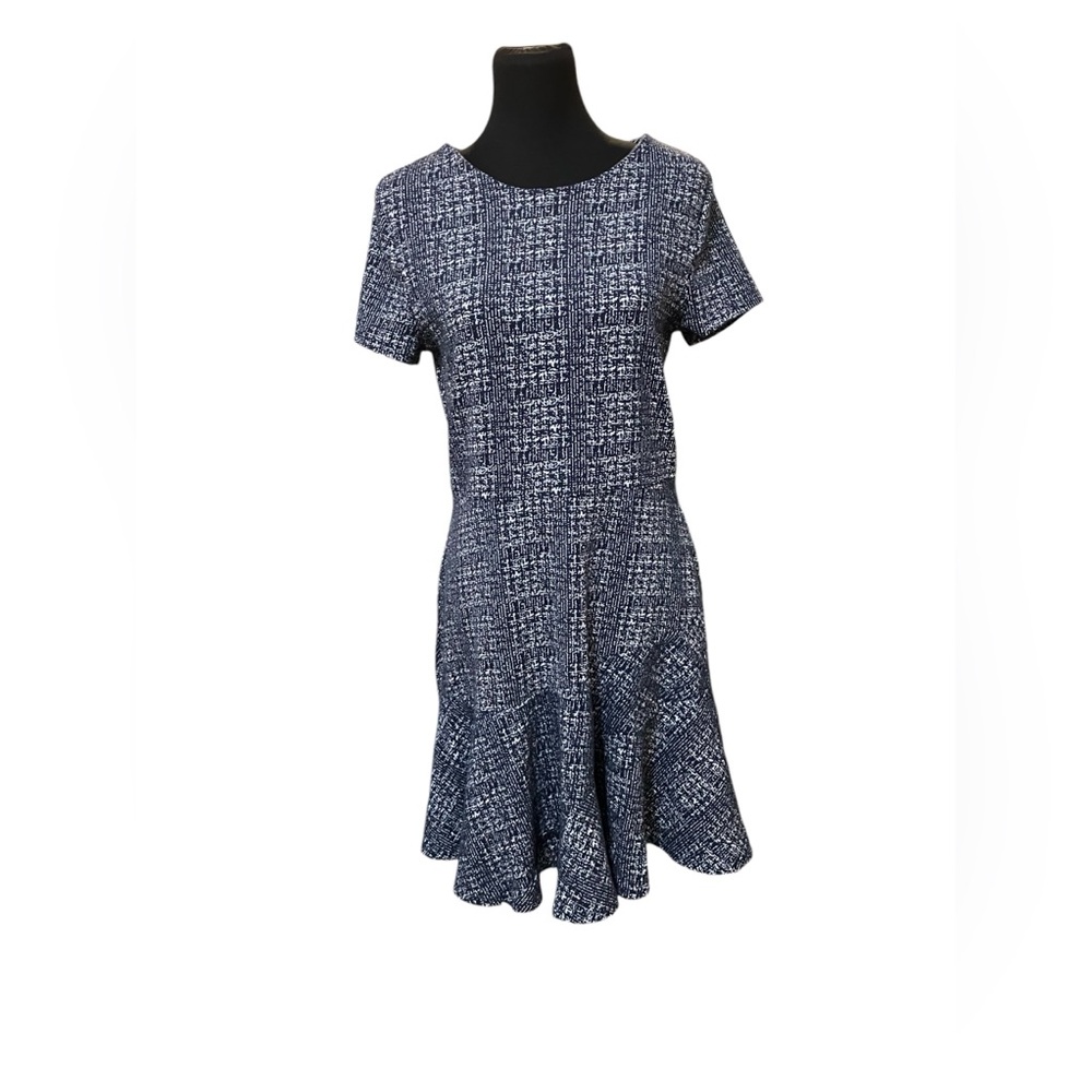 Madison Jules dress size large bye and white cross hatch knit